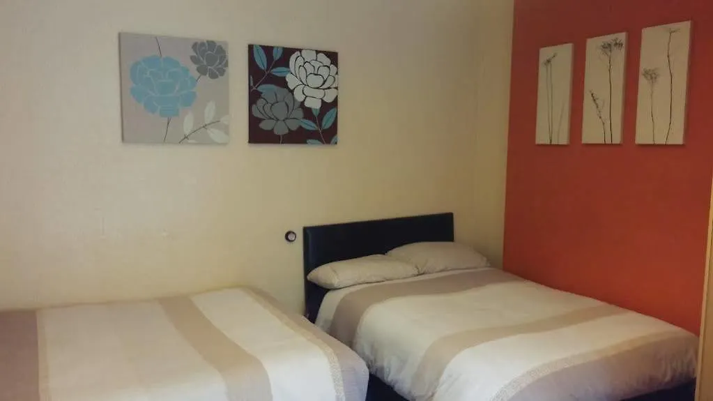Spring Grove B&B 3*, Kirkburton